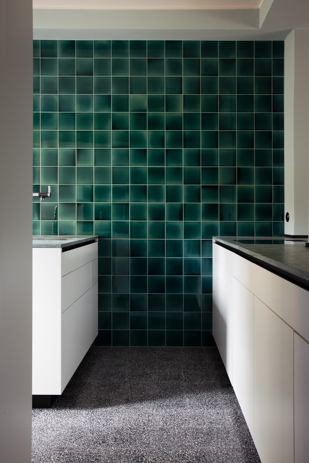 Terrazzofliese schwarz N° 900060-M